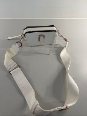 Marc Jacobs White Dual-Zip Camera Crossbody with Wide Strap